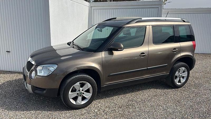 Gebraucht Skoda Yeti 110 PS (80 kW) 2012 Braun SUV