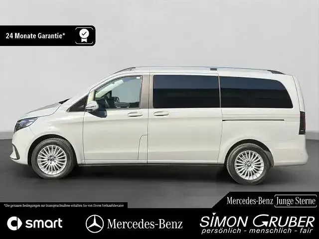 Gebraucht Mercedes V250 Style 190 PS (139 kW) 2025 Grau Van / Kleinbus