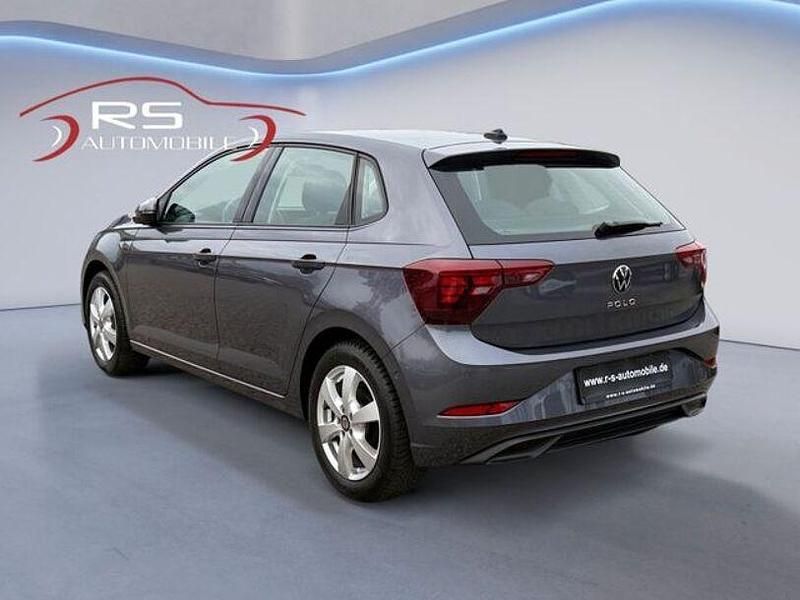 Gebraucht VW Polo Life 95 PS (69 kW) 2022 Grau Limousine
