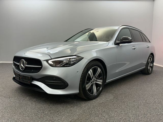 Silber Gebraucht 2022 Mercedes C200 Avantgarde Kombi | 28.999 € (Guter Preis) - Bild 1/4