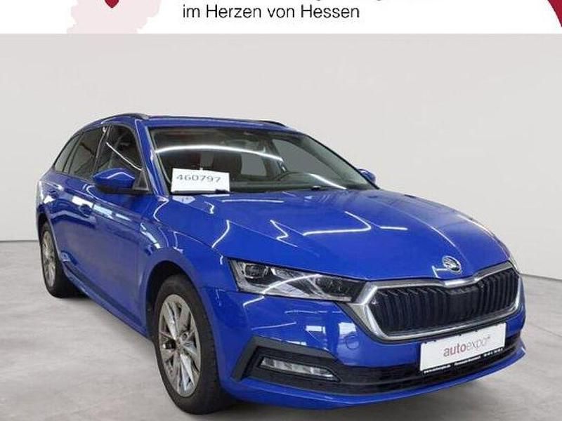 Blau Gebraucht 2022 Skoda Octavia Limousine | 19.390 € - Bild 1/4