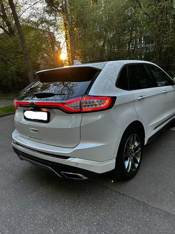Gebraucht Ford Edge Vignale 209 PS (153 kW) 2016 Weiß SUV