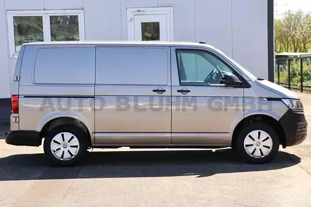 Second-hand VW T6.1 110 CP (80 kW) 2022 Bej Van