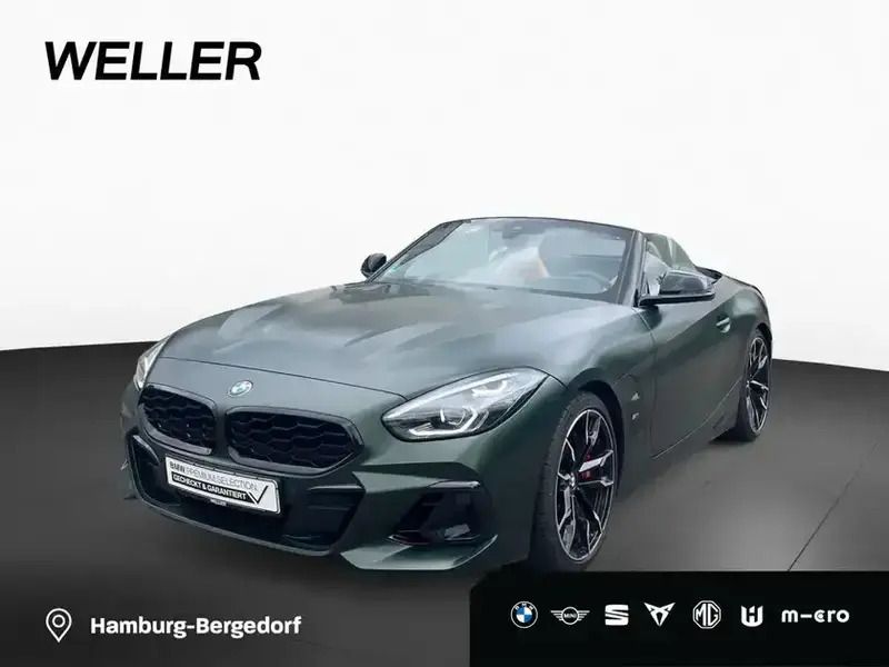 Frozen deep green ii (dunkelgrün) Gebraucht 2024 BMW Z4 M Comfort Edition Cabrio | 59.900 € - Bild 1/4
