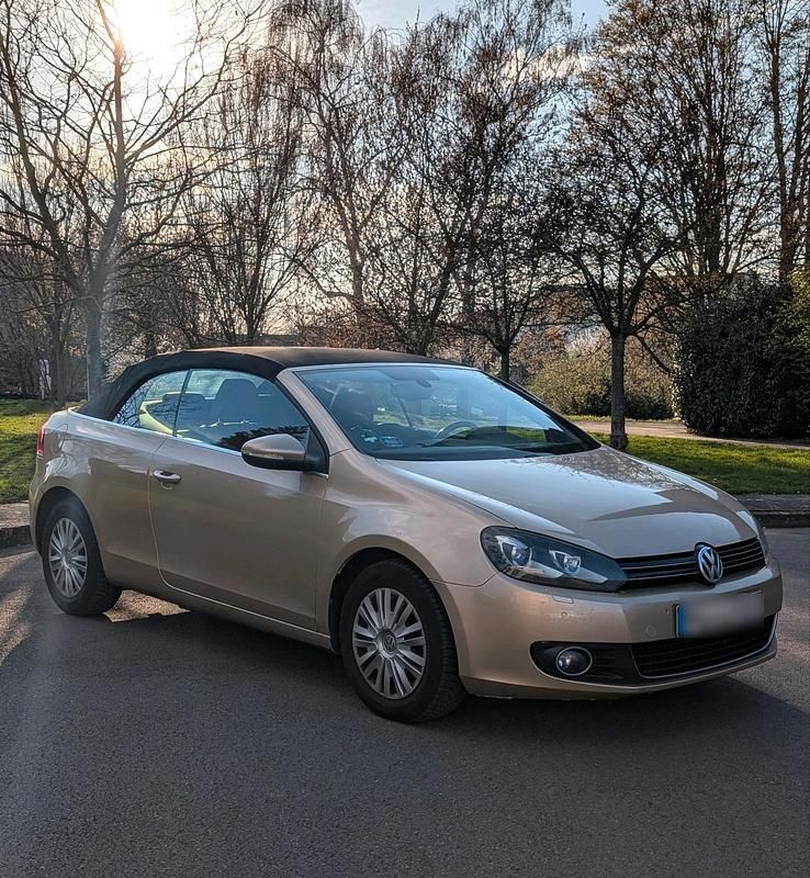 Gebraucht VW Golf 105 PS (77 kW) 2011 Blau Cabrio