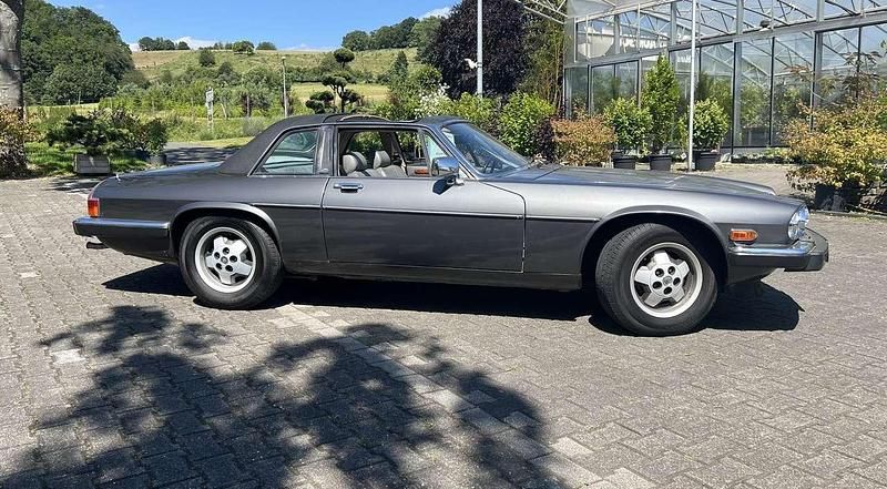 Second-hand Jaguar XJS 404 CP (297 kW) 1987