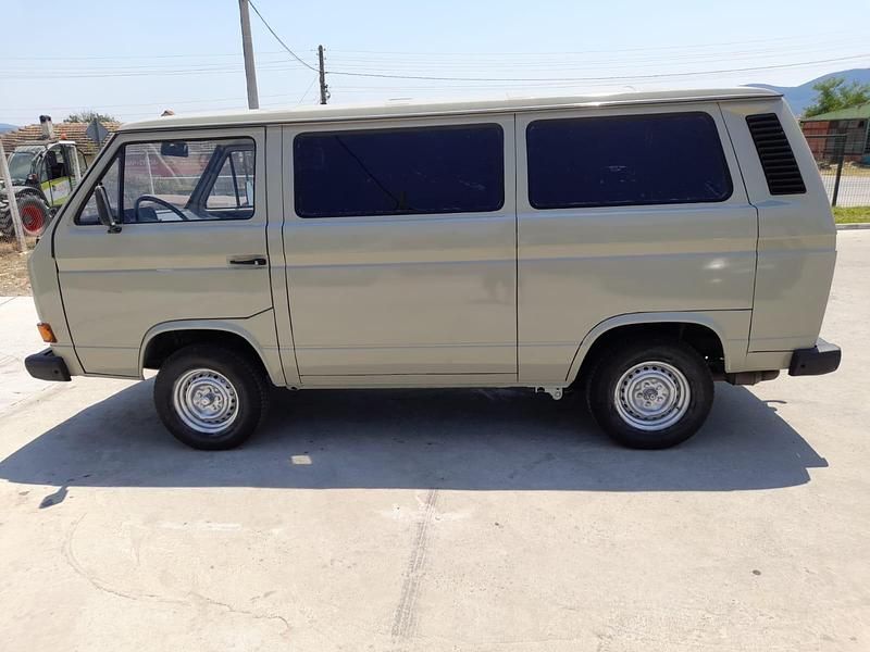 Usata VW Multivan 69 CV (50 kW) 1988 Beige Monovolume