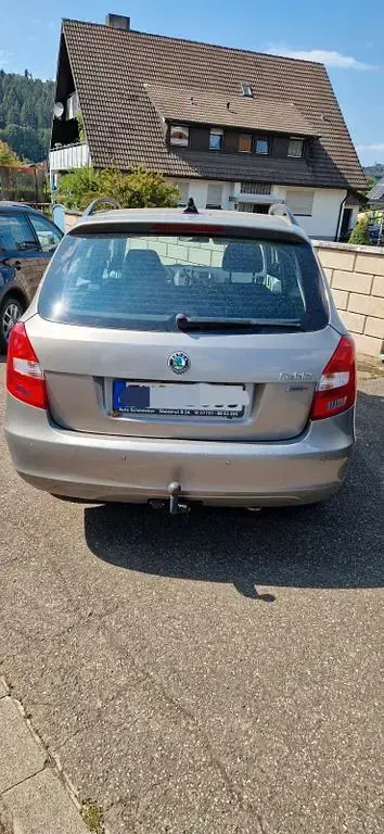 Gebraucht Skoda Fabia Sport 105 PS (77 kW) 2012 Gold Kombi