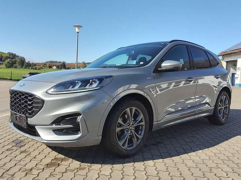 Gebraucht Ford Kuga ST-Line X 150 PS (110 kW) 2020 Solar silver SUV