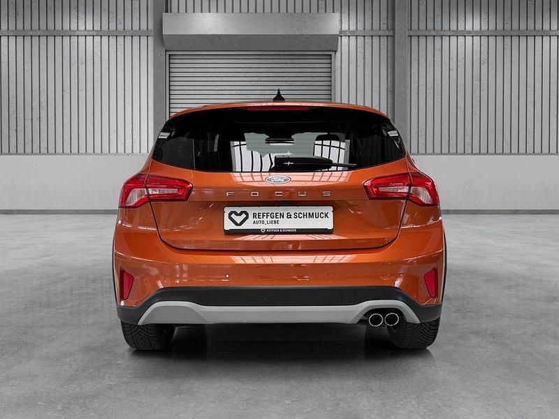 Usata Ford Focus Active 151 CV (111 kW) 2019 Arancione Berlina