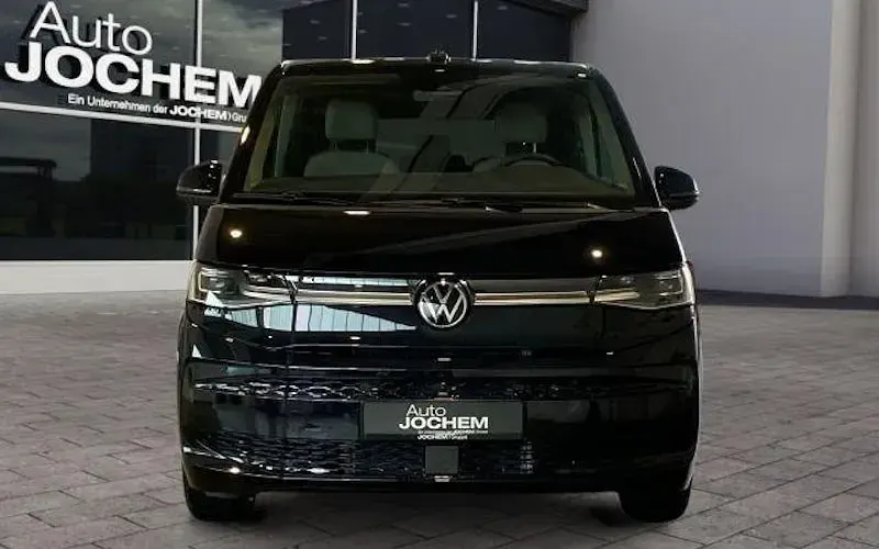 Gebraucht VW Multivan Style 150 PS (110 kW) 2025 Schwarz Van / Kleinbus