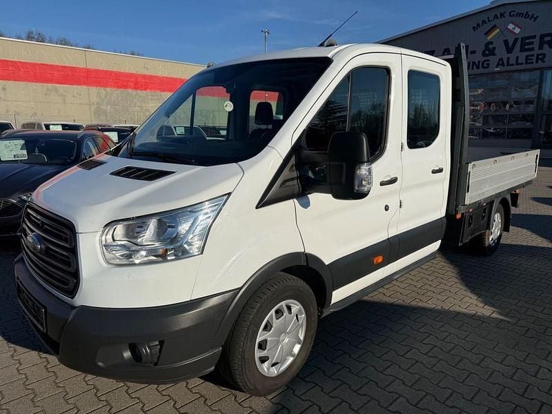Gebraucht Ford Transit Trend 131 PS (96 kW) 2019 Weiß Limousine