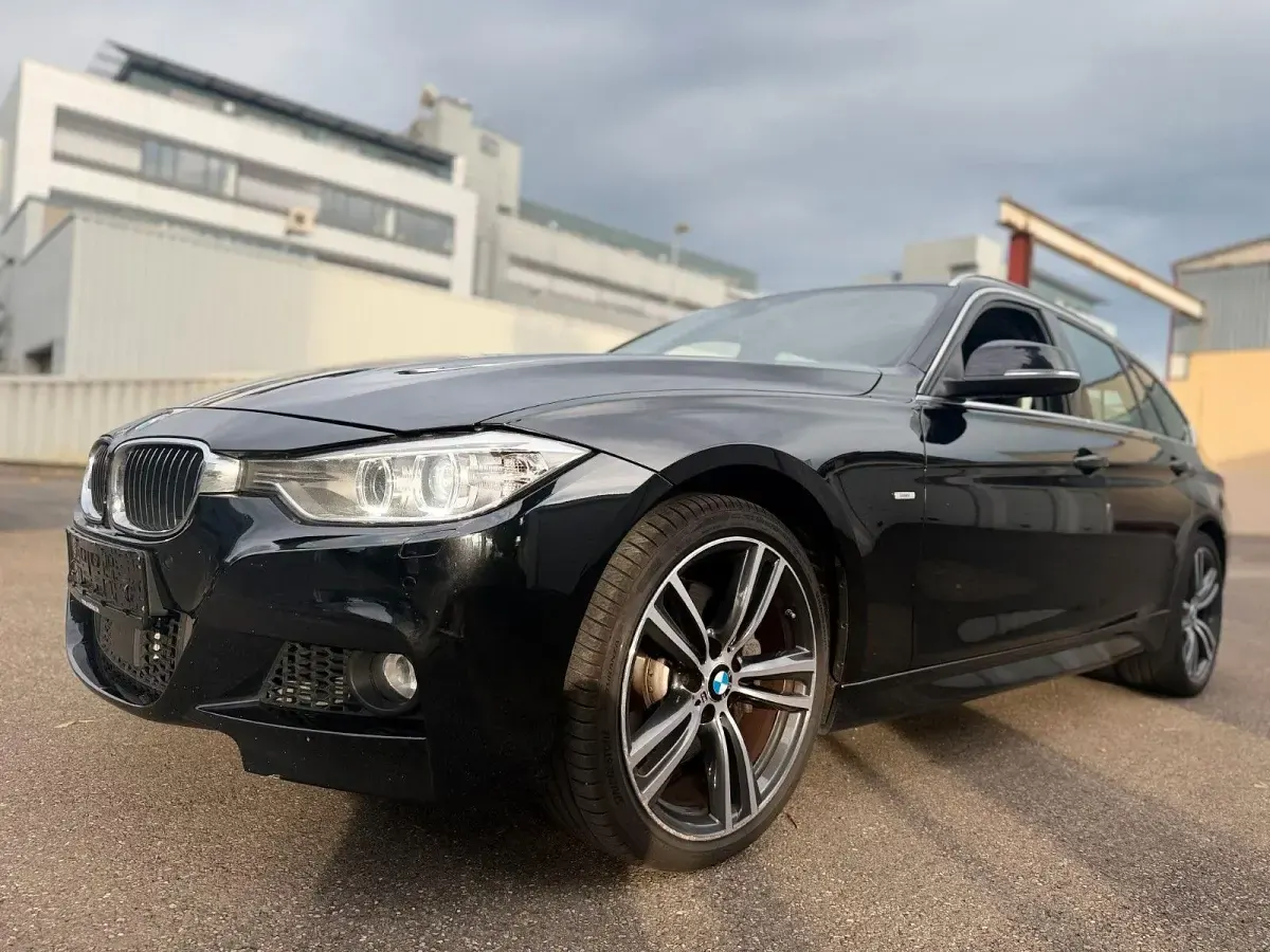 Gebraucht BMW 335 Luxury Line 313 PS (230 kW) 2014 Schwarz Kombi