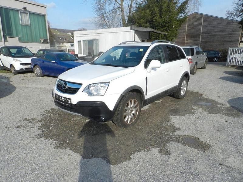 Gebraucht Opel Antara Edition 140 PS (102 kW) 2010 Weiß SUV
