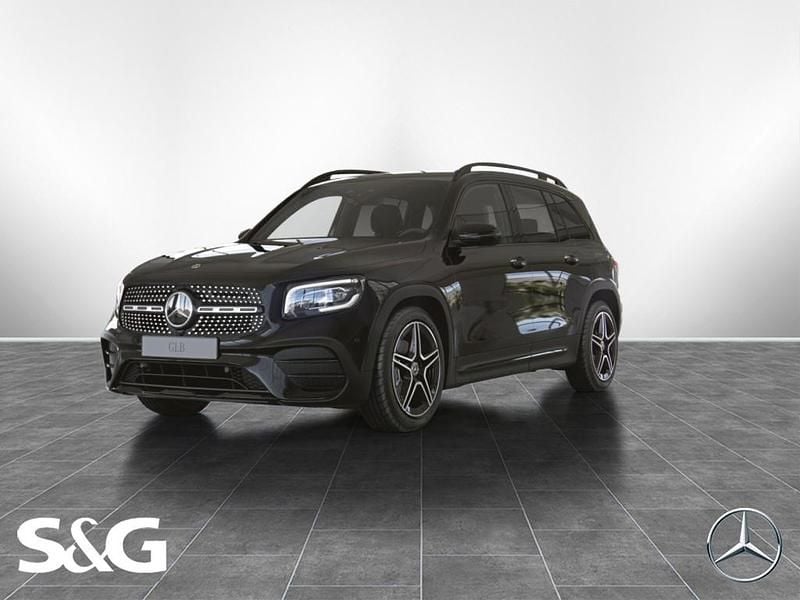 Metalliclack kosmosschwarz Gebraucht 2021 Mercedes GLB200 Night SUV | 33.790 € (Guter Preis) - Bild 1/4