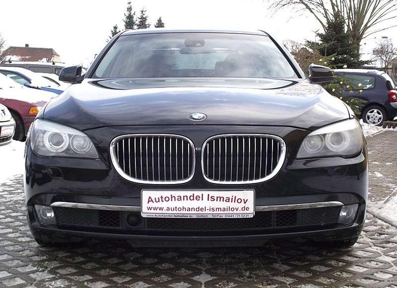 Gebraucht BMW 730 245 PS (180 kW) 2009 Schwarz Limousine