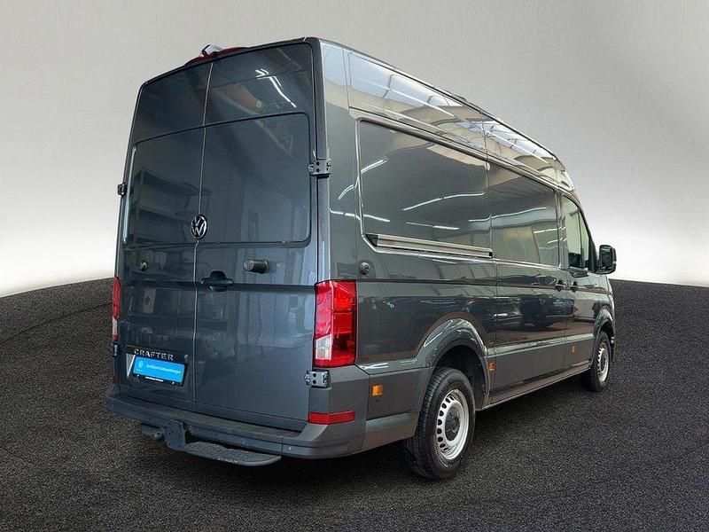 Gebraucht VW Crafter 177 PS (130 kW) 2025 Indiumgrau metallic Van