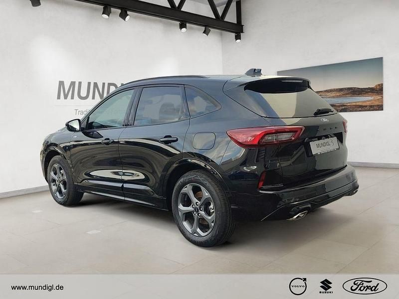 Neu Ford Kuga ST-Line 186 PS (136 kW) 2026 Obsidianschwarz metallic SUV