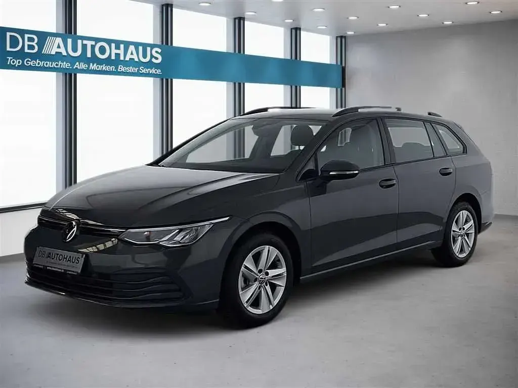 Gebraucht VW Golf VIII Life 110 PS (80 kW) 2024 Kombi