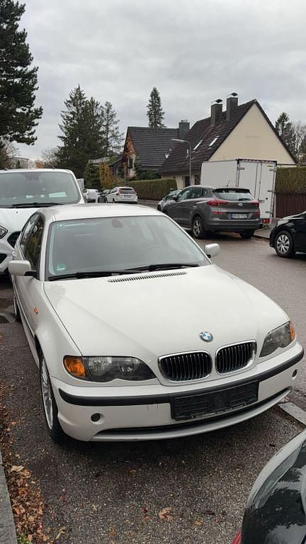 Weiß Gebraucht 2001 BMW 320 M Sport Limousine | 2.500 € (Superpreis) - Bild 1/4