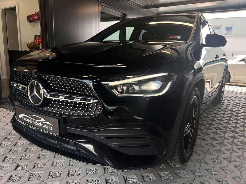 Gebraucht Mercedes GLA220 AMG 190 PS (139 kW) 2020 Schwarz SUV