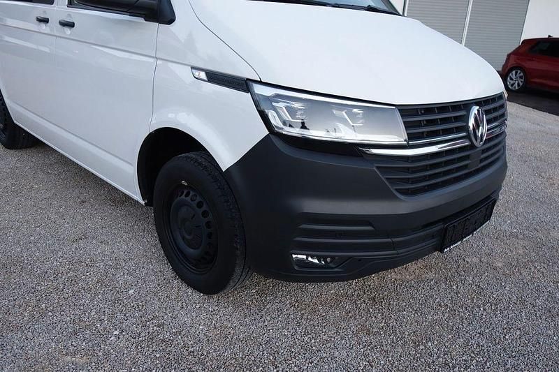 Gebraucht VW Transporter 150 PS (110 kW) 2021 Weiß Van