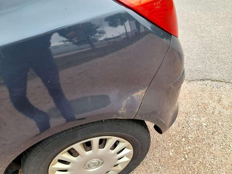 Gebraucht Opel Corsa Edition 80 PS (58 kW) 2008 Metro m2 Kleinwagen