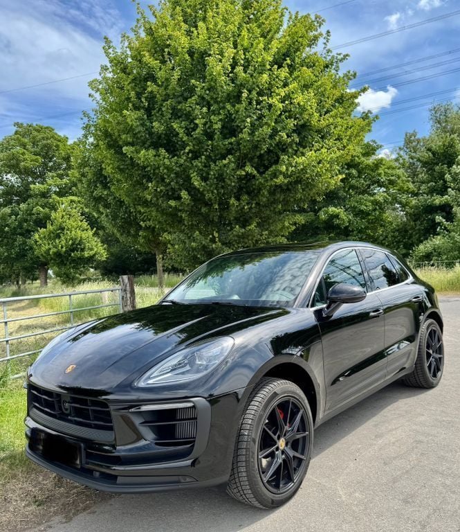 Schwarz Gebraucht 2022 Porsche Macan S SUV | 75.600 € (Guter Preis) - Bild 1/4