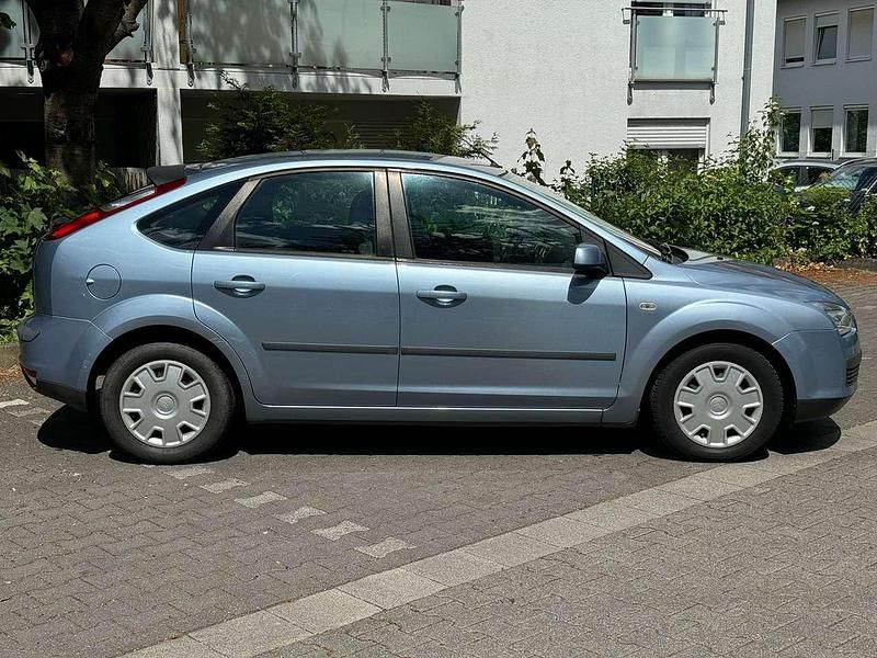 Gebraucht 2007 Ford Focus Fun X Limousine | 3.450 € (Etwas zu teuer) - Bild 1/4
