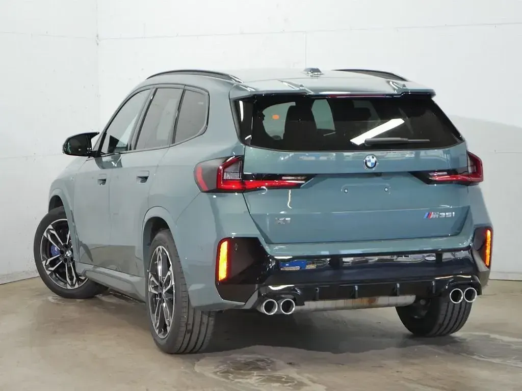 Gebraucht BMW X1 Performance 317 PS (233 kW) 2025 Cape york grün SUV