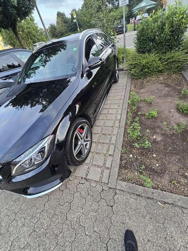 Gebraucht Mercedes 220 170 PS (125 kW) 2015 Kombi