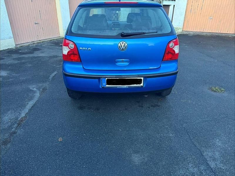 Gebraucht VW Polo 54 PS (39 kW) 2003 Blau Limousine