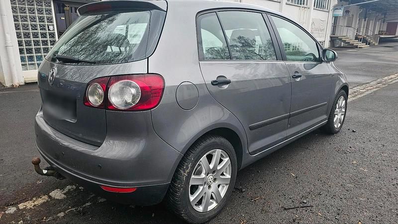 Gebraucht VW Golf IV 105 PS (77 kW) 2005 Kleinwagen