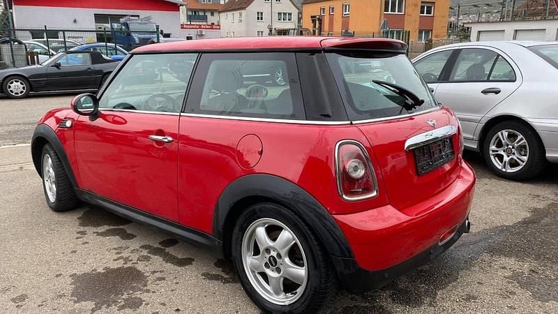 Gebraucht Mini Cooper 120 PS (88 kW) 2006 Rot Kleinwagen