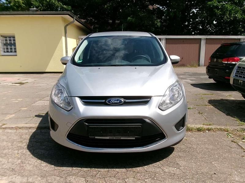 Gebraucht Ford Grand C-Max Trend 125 PS (91 kW) 2013 Silber Van / Kleinbus