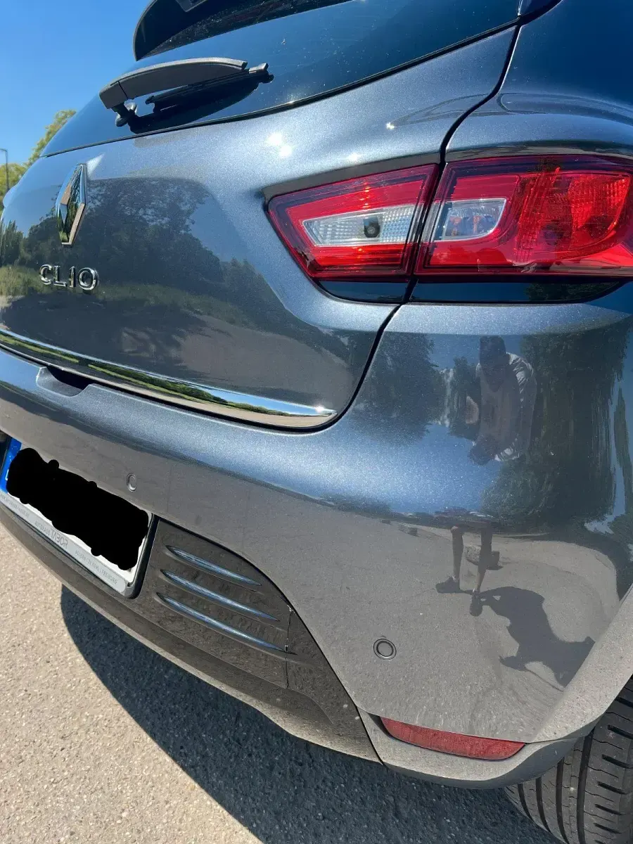 Gebraucht Renault Clio 90 PS (66 kW) 2019 Grau Kleinwagen