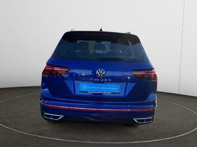 Gebraucht VW Tiguan R-line 150 PS (110 kW) 2022 Lapiz blue metallic SUV