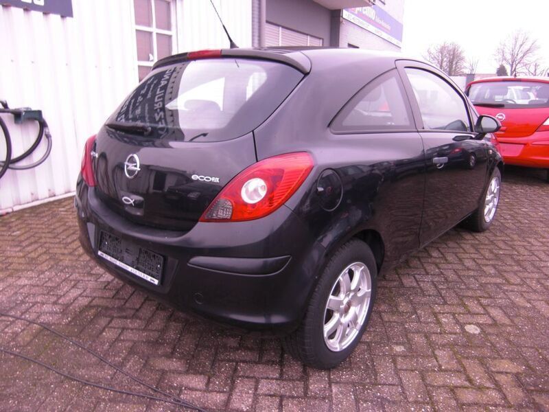 Gebraucht Opel Corsa Selection 69 PS (50 kW) 2013 Kleinwagen