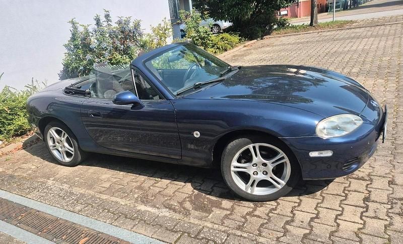 Blau Gebraucht 2002 Mazda MX5 Cabrio | 3.200 € (Superpreis) - Bild 1/4