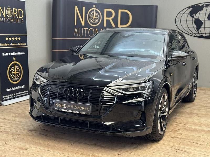 Gebraucht Audi e-tron Advanced 300 kW (408 PS) 2022 Brillantschwarz SUV