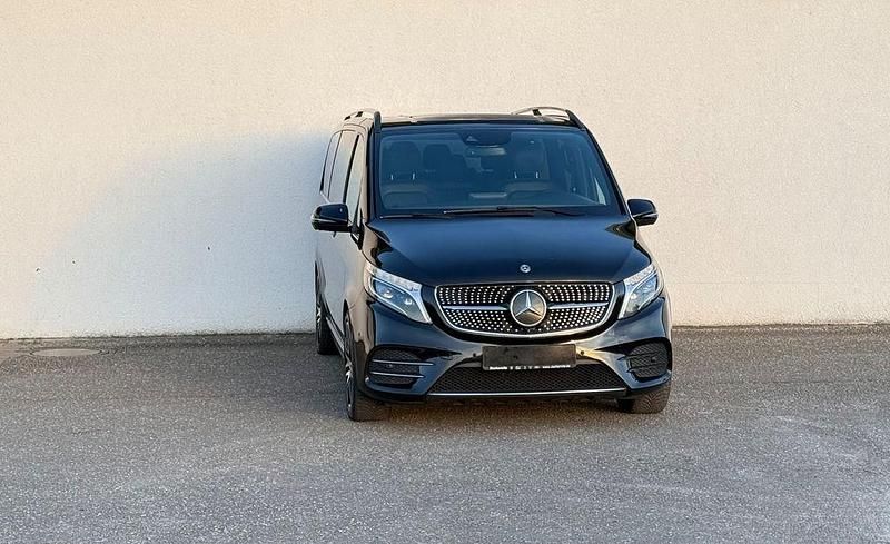 Gebraucht Mercedes V220 Avantgarde 163 PS (119 kW) 2019 Schwarz Van / Kleinbus