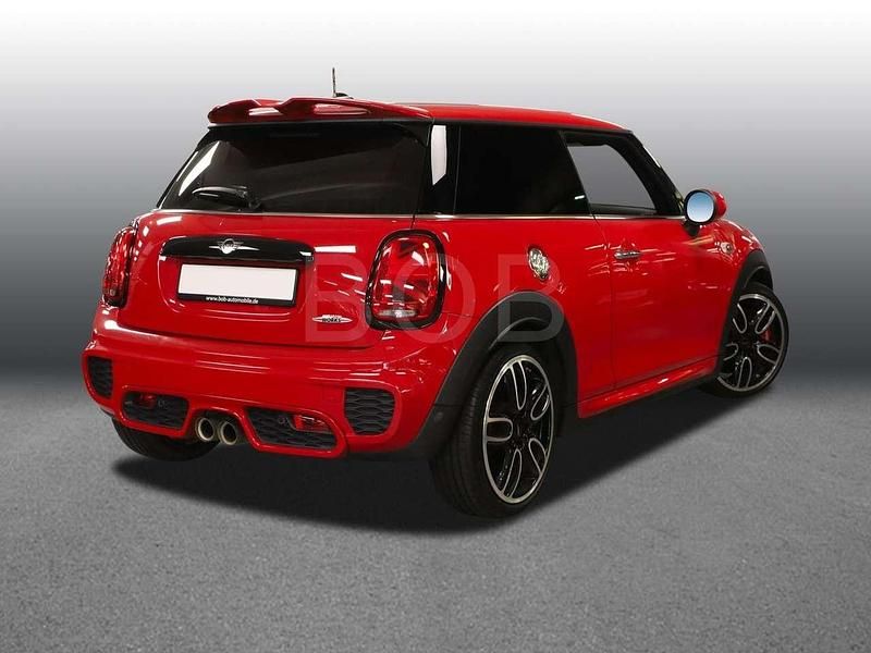 Second-hand Mini John Cooper Works 231 CP (169 kW) 2020 Roșu Hatchback