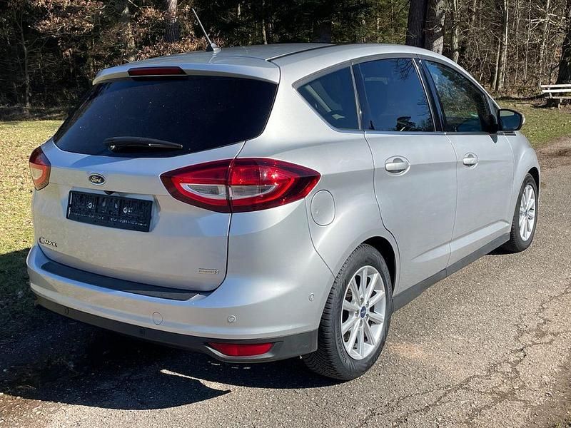 Gebraucht Ford C-MAX Titanium 101 PS (74 kW) 2017 Silber Van / Kleinbus