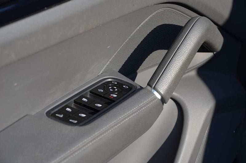 Gebraucht Porsche Cayenne S 340 PS (250 kW) 2019 Grau SUV
