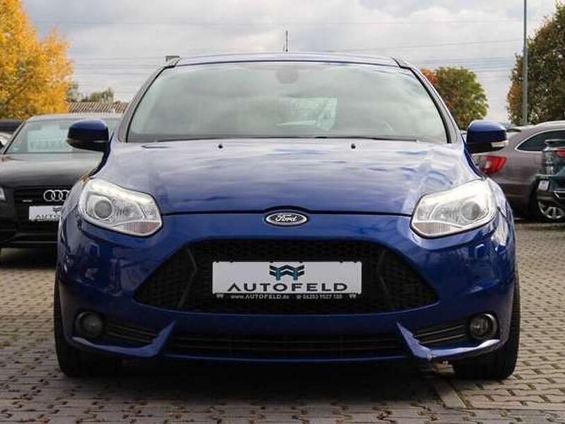 Gebraucht Ford Focus ST 250 PS (183 kW) 2012 Blau Limousine