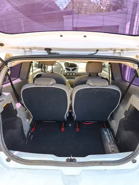 Gebraucht Renault Twingo Expression 76 PS (55 kW) 2009 Weiß Kleinwagen
