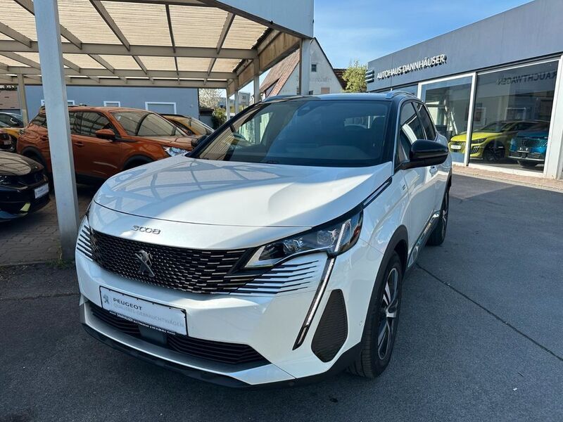 Weiß Gebraucht 2023 Peugeot 3008 GT SUV | 26.490 € (Fairer Preis) - Bild 1/4