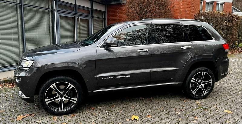 Gebraucht Jeep Grand Cherokee Summit 250 PS (183 kW) 2015 Grau SUV