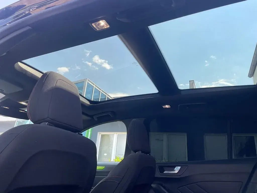 Gebraucht Ford Focus ST-Line 150 PS (110 kW) 2019 Schwarz Limousine