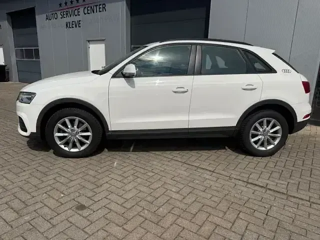 Gebraucht Audi Q3 Sport 125 PS (91 kW) 2017 Weiß SUV
